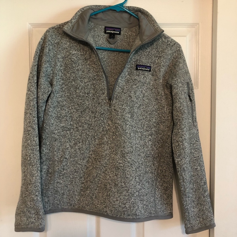 Patagonia 1/4 zip fleece pullover - size Small
